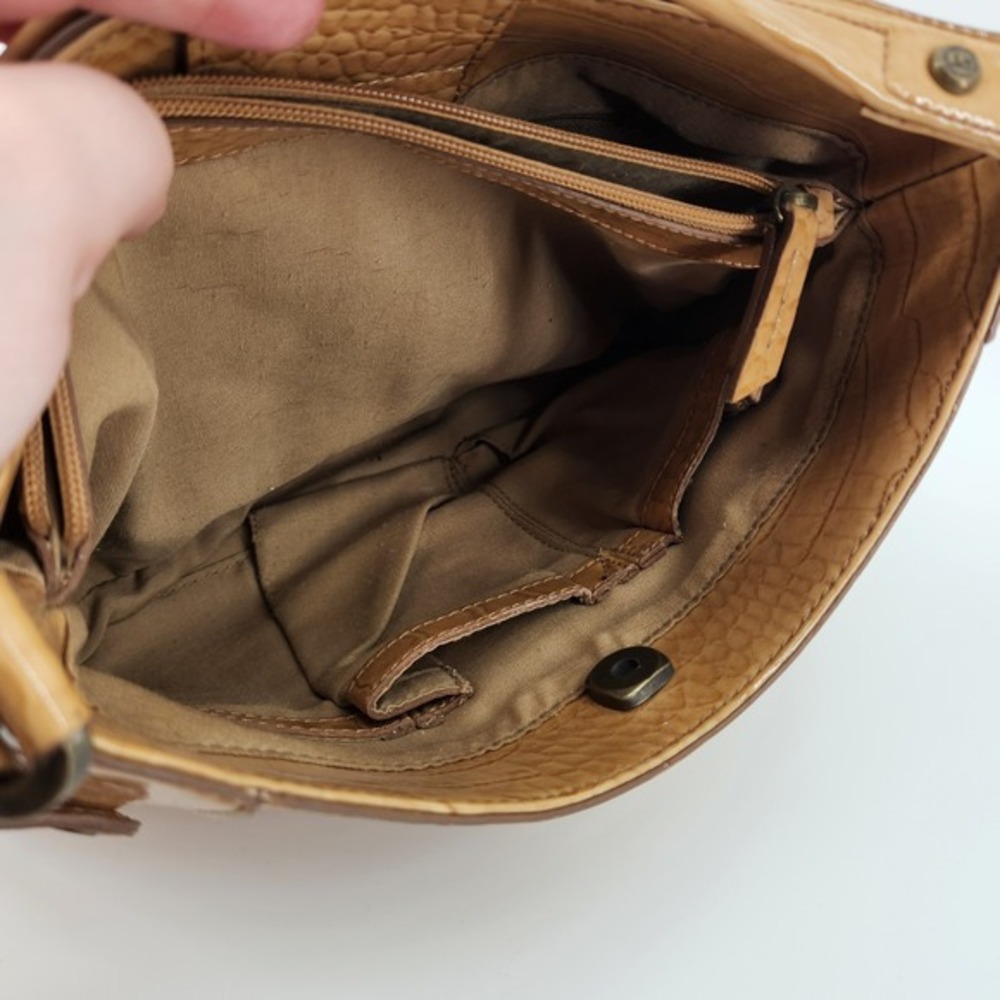 Liz Claiborne Tan Croc Embossed Faux Leather Shoulder Bag‎ Purse - Picture 6 of 8